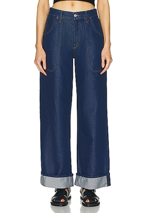 MOTHER SNACKS! The Smoothie Carpenter Sneak Jeans in Clean Your Plate - Denim-Dark. Size 26 (also in ).