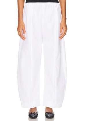 KHAITE Clover Pant in White - White. Size L (also in ).