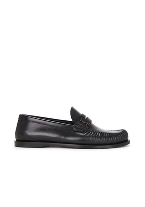Saint Laurent Laurent Loafer in Nero - Black. Size 38 (also in 39.5, 40).