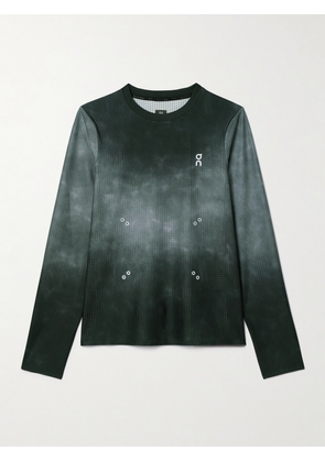 ON - Pace Tie-dyed Perforated Cleancloud® T-shirt - Black - x small,small,medium,large,x large