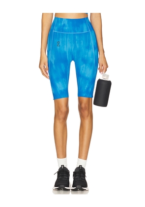 On Studio Short Tights in Blue. Size S. Also in XS.