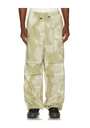 Obey Giant Cargo Pant in Green. Size L. Also in M, S, XL/1X.