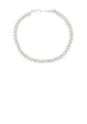 SHASHI Aspeen Necklace in Metallic Silver.