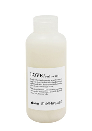 Davines - Love Curl-defining Hair Cream - 150ml - Residue-free Curl-defining Cream - Promotes Curl Volume and Elasticity - Vitamin-rich Almond Extract