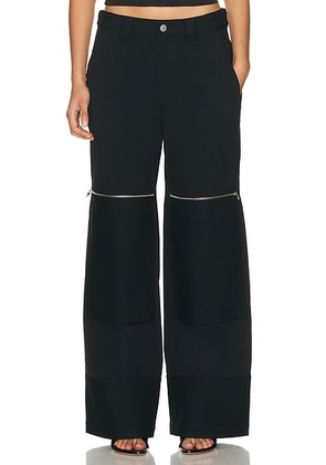 HAELO Flex Waist Zip Cargo Pant in Black - Black. Size L (also in M, S, XL, XS, XXS).