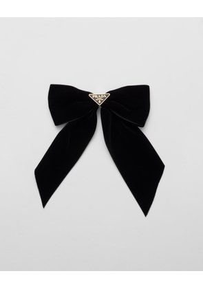 Velvet bow hair clip
