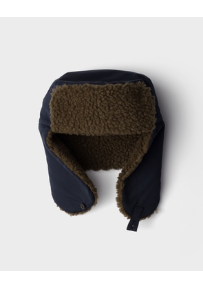 Poplin trapper hat with fleece lining