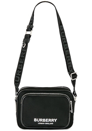 Burberry Paddy Bag in Black - Black. Size all.