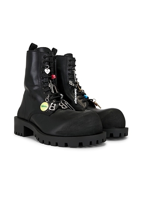 Balenciaga Hummer Laceup Bootie in Black - Black. Size 43 (also in ).