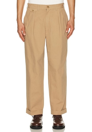 Beams Plus 2 Pleats Trousers Twill in Khaki - Brown. Size S (also in L, M).