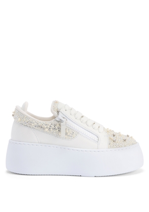 Giuseppe Zanotti GZ94 MAXI