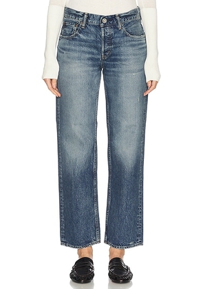 Moussy Vintage Trigg Straight Jeans in Blue - Denim-Dark. Size 27 (also in 30).