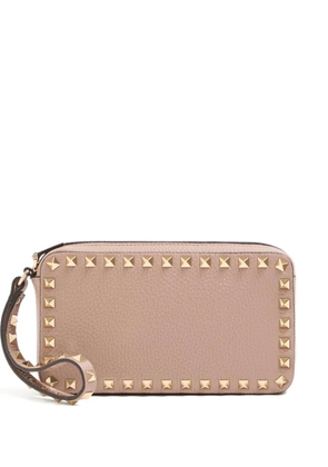 Valentino Garavani Rockstud embellished clutch bag - Pink