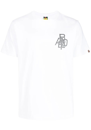 A BATHING APE® logo-print cotton T-shirt - White