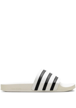 adidas x Fear of God Athletics Adilette 'Cream White' slides - Neutrals