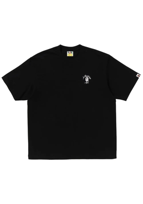 A BATHING APE® logo-embroidered T-shirt - Black