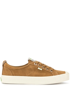 Cariuma OCA suede low-top sneakers - Brown