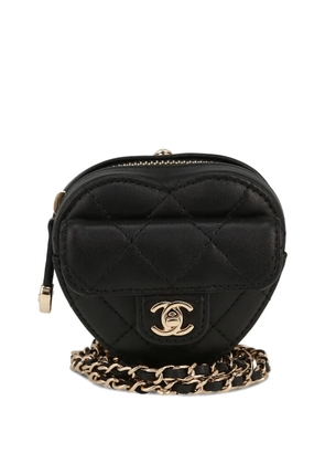 CHANEL Pre-Owned 2021 heart shoulder bag - Black