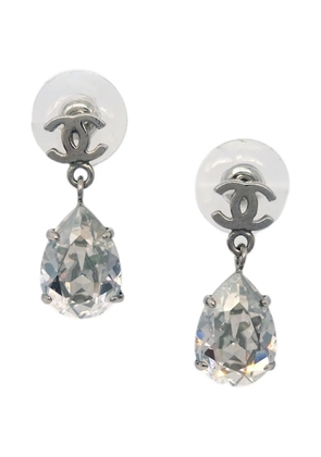 CHANEL Pre-Owned 2012 CC teardrop earrings - Silver