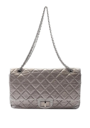 CHANEL Pre-Owned 2012-2013 Maxi Aged Calfskin Reissue 2.55 Double Flap Bag shoulder bag - Silver