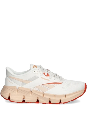 Reebok Zig Dynamica 5 sneakers - White