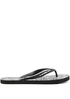 A BATHING APE® ABC Camo Beach flip-flops - Black