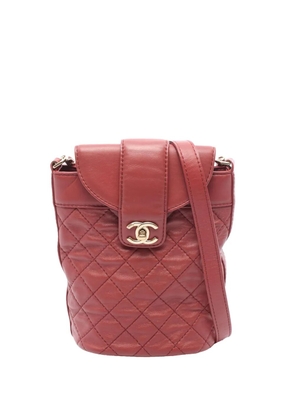 CHANEL Pre-Owned 2019 Quilted Lambskin shoulder bag - Red