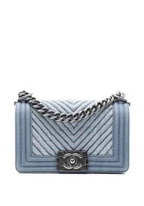CHANEL Pre-Owned 2014-2015 Small Chevron Denim Boy Flap crossbody bag - Blue