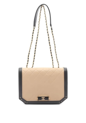 CHANEL Pre-Owned 2017-2018 matelassé chain-strap leather shoulder bag - Neutrals