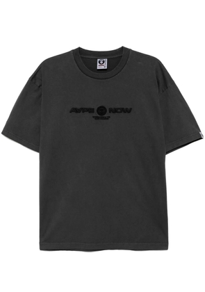 AAPE BY *A BATHING APE® logo embroidered T-shirt - Black