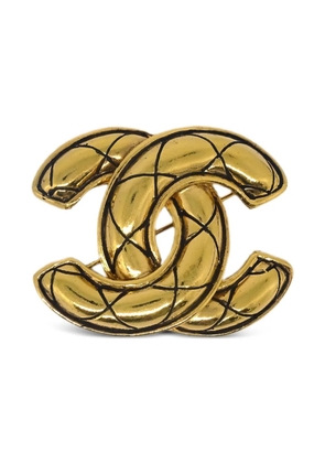 CHANEL Pre-Owned 1990-2000s quilted CC brooch - Gold