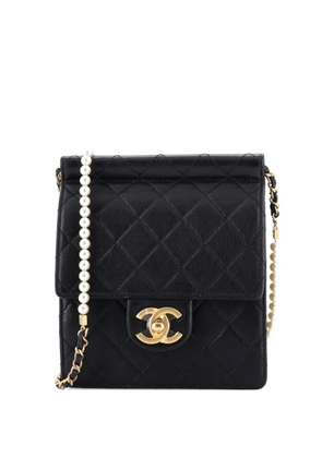 CHANEL Pre-Owned Pearl Chain Flap Bag Quilted Lambskin Small shoulder bag - Black