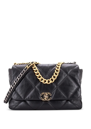 CHANEL Pre-Owned 19 Flap Bag Quilted Leather Maxi crossbody bag - Black