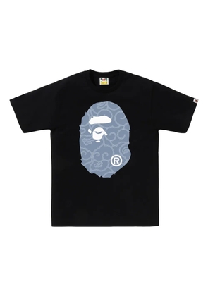 A BATHING APE® logo-print T-shirt - Black