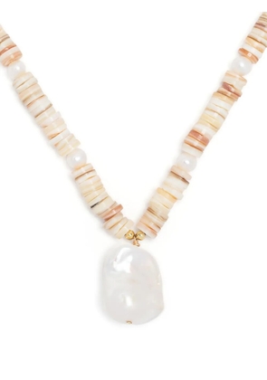 A Sinner in Pearls shell bead pearl pendant necklace - Brown
