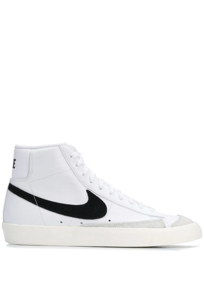 Nike Blazer Mid 77 Vintage 'White - Black' sneakers