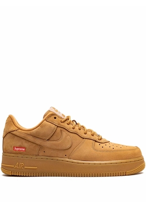 Nike x Supreme Air Force 1 Low SP 'Supreme' sneakers - Brown