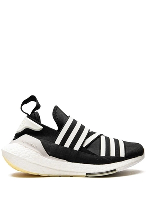 adidas Y-3 Ultraboost 22 sneakers - Black