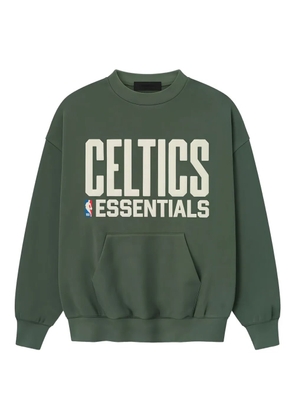 FEAR OF GOD ESSENTIALS shamrock graphic crew neck - Green
