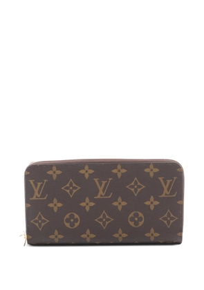 Louis Vuitton Pre-Owned monogram round-zipper long wallet - Brown