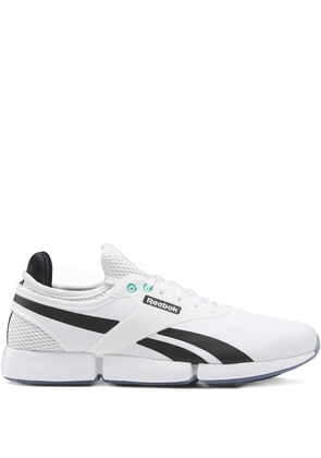Reebok DailyFit DMX 2.5 'White/Black' sneakers
