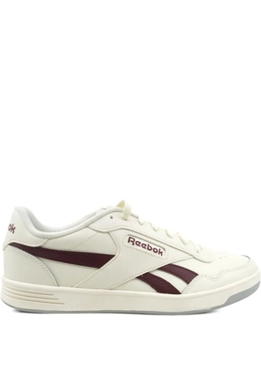 Reebok Court Advance 'Chalk/Classic Maroon' sneakers - White