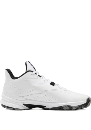 Reebok More Buckets sneakers - White