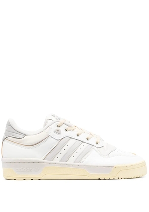 adidas Rivalry Low sneakers - White