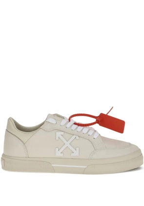 Off-White Vulcanized arrow-logo low sneakers - Neutrals