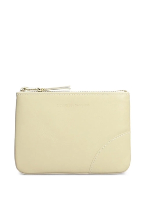 Comme Des Garçons Wallet textured pouch - Neutrals