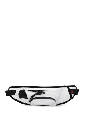 Gucci gg supreme-pattern zip-fastening belt bag - White
