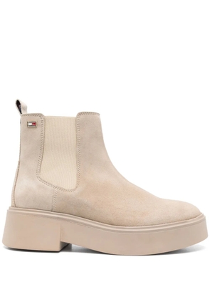 Tommy Hilfiger suede Chelsea boots - Neutrals