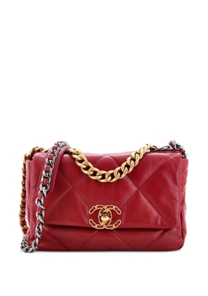 CHANEL Pre-Owned 19 Flap Bag Quilted Leather Medium crossbody bag - Red