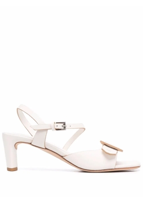 Del Carlo strap-fastening detail sandals - White